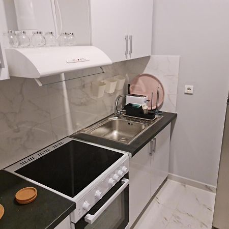 Solomou Inn Boutique Rooms Афины Экстерьер фото